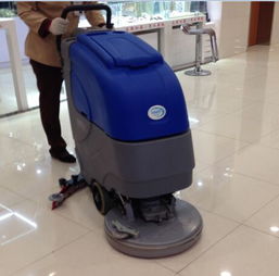 湖北襄陽工廠保潔工業(yè)洗地機(jī)工業(yè)級(jí)洗地吸干機(jī)